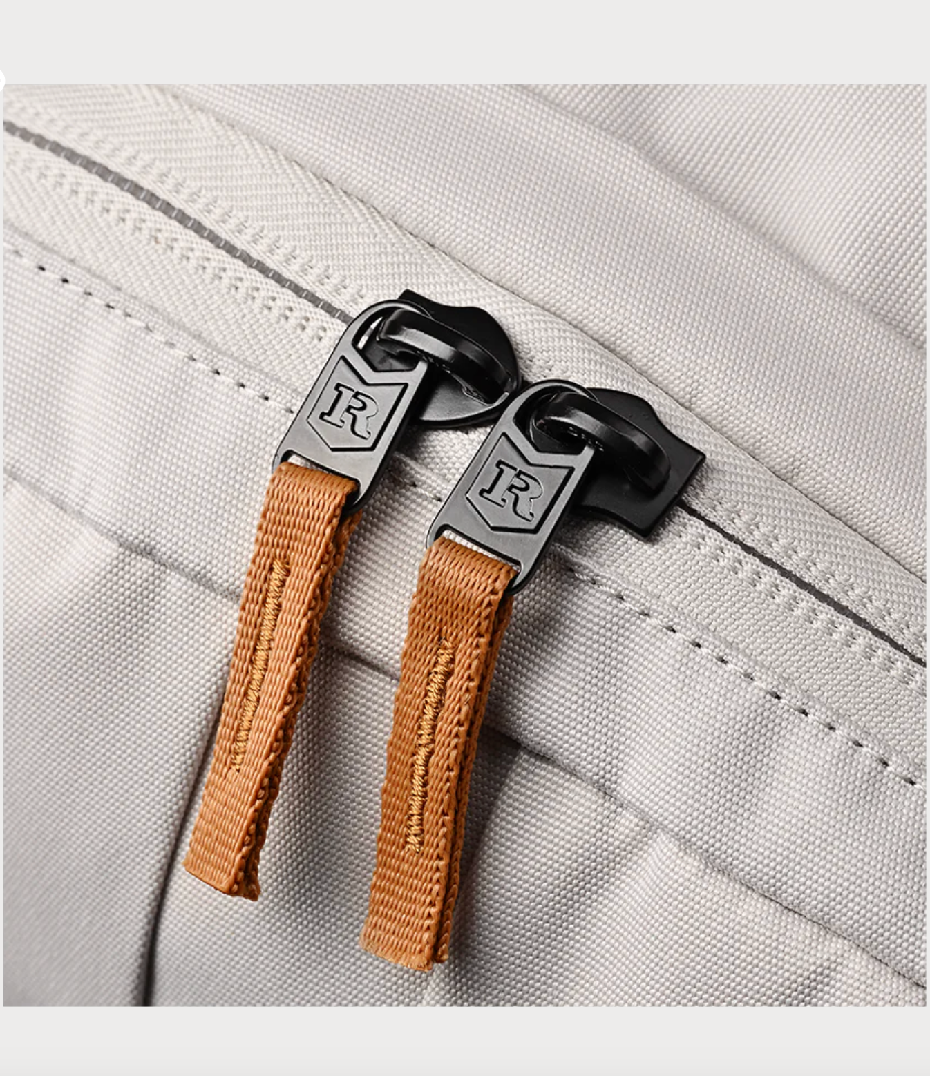 MOCHILA DE HOCKEY RITUAL COVERT BLANCA