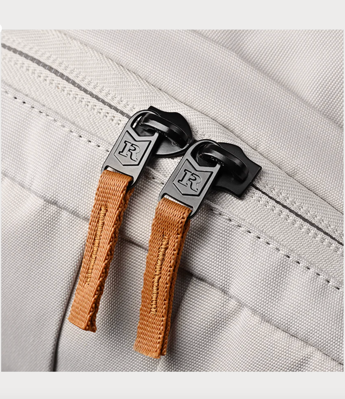 MOCHILA DE HOCKEY RITUAL COVERT BLANCA