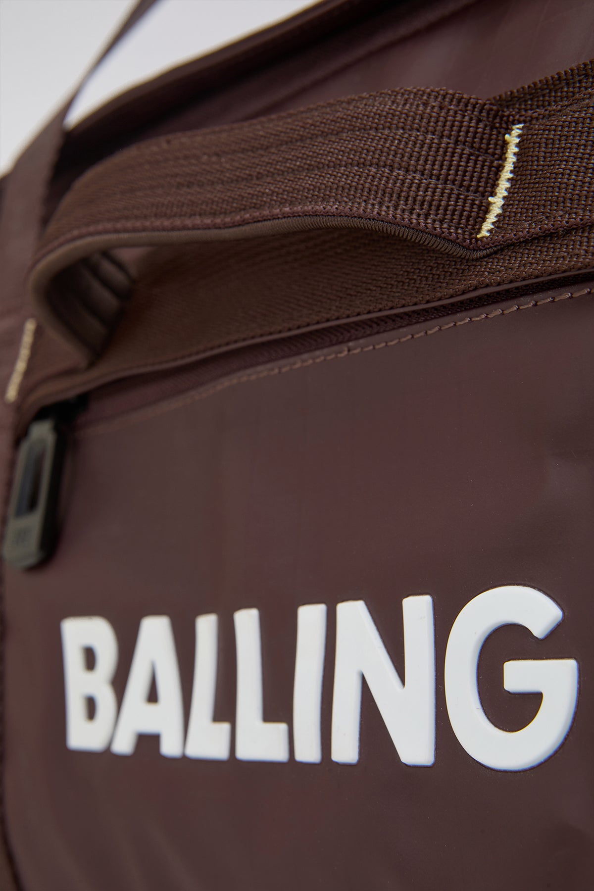 DUFFEL BOLSO / MOCHILA BALLING CAROB